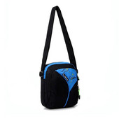 Ανδρική τσάντα με μακριά λαβή και μπροστινή τσέπη