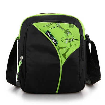 Ανδρική τσάντα με μακριά λαβή και μπροστινή τσέπη