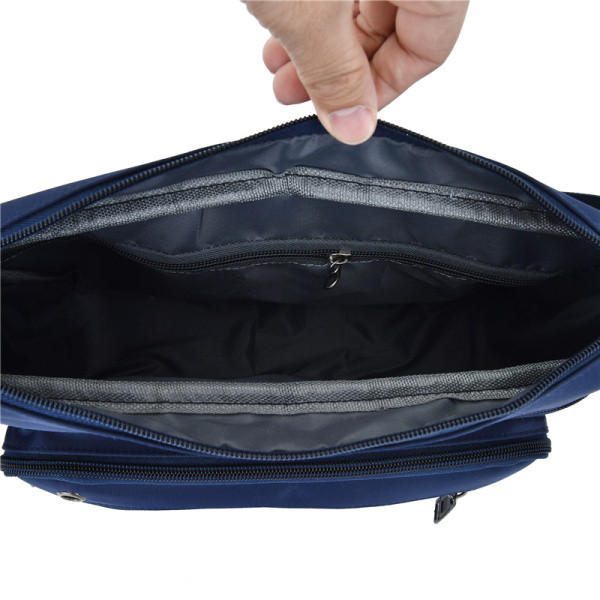 Meeste tekstiilist kott luku ja pika sangaga