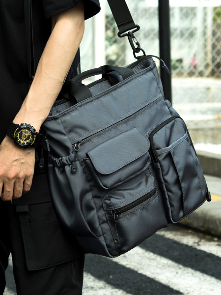 Ανδρική τσάντα casual με μπροστινές τσέπες