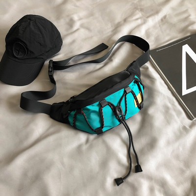 Férfi válltáska hosszú fogantyúval