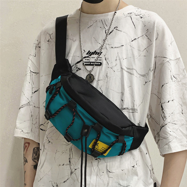 Férfi válltáska hosszú fogantyúval