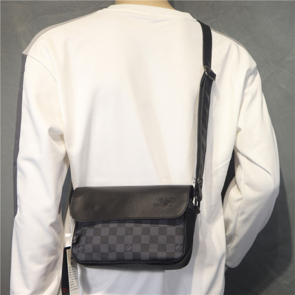 Aktuális férfi táska eco bőrből