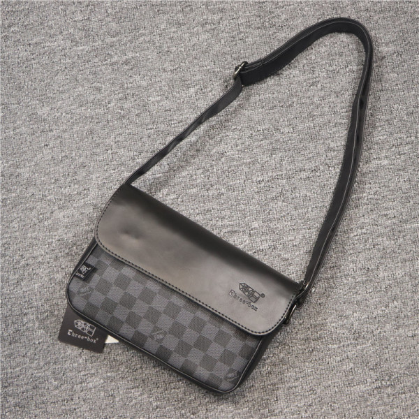 Aktuális férfi táska eco bőrből