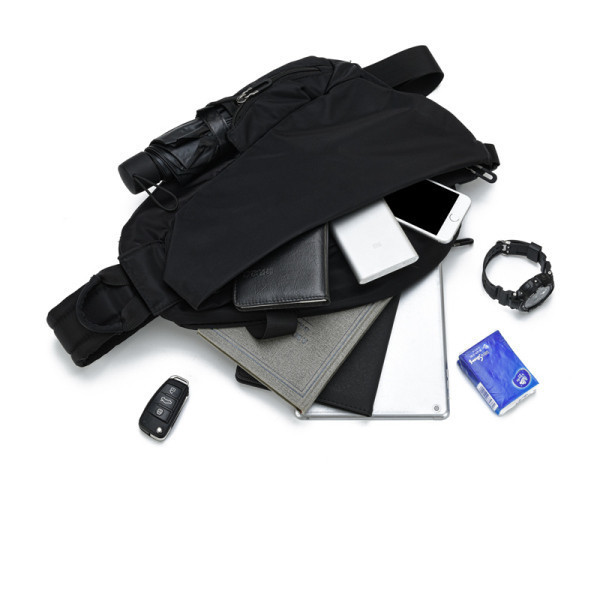 Sportlik-casual musta värvi õlakott