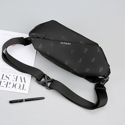 Új modell férfi deréktáska fekete színben