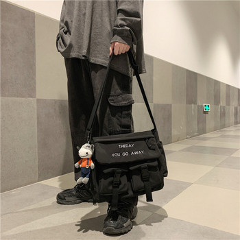 Ανδρική τσάντα casual με αξεσουάρ και μπροστινές τσέπες