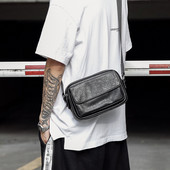 Moodne väike nahast õlakott