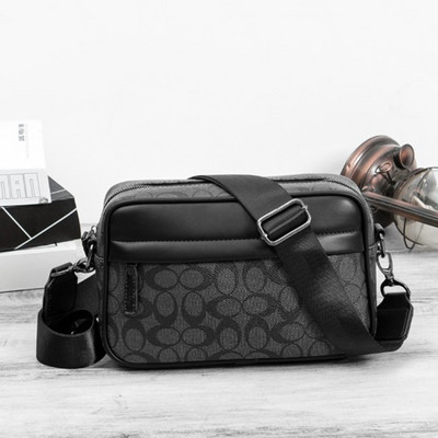 Hétköznapi férfi táska hosszú füllel