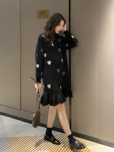 Πλεκτό φόρεμα για έγκυες γυναίκες - διάφορα μοντέλα