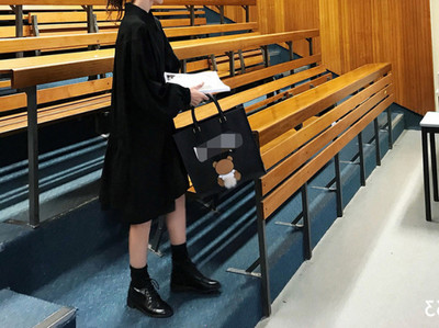 Novi model haljine za trudnice-sa klasicnom kragnom