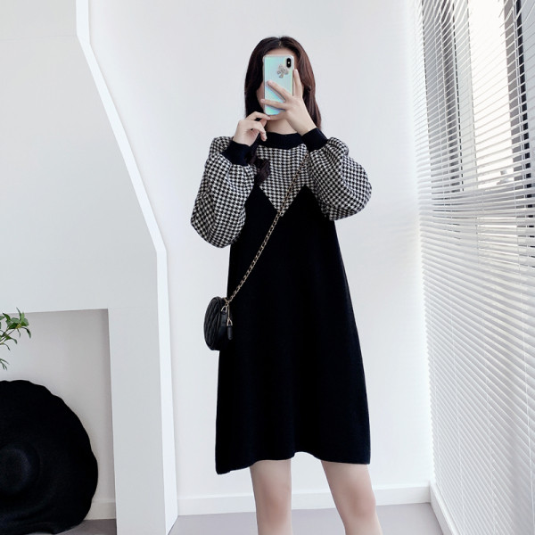 Lai madala kraega mudelkleit rasedatele