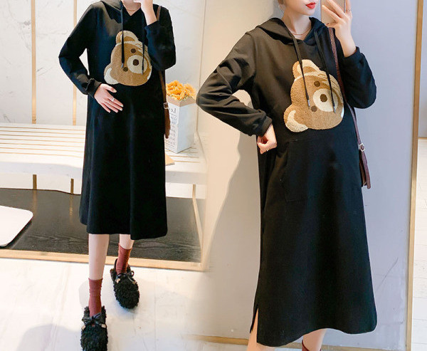 Alkalmi kismama ruha mintával és hosszú ujjú