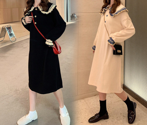 Alkalmi ruha gombokkal terhes nők számára