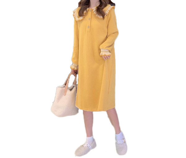 Alkalmi ruha gombokkal terhes nők számára