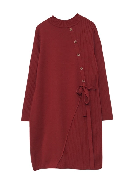 Alkalmi ruha terhes nőknek gombokkal