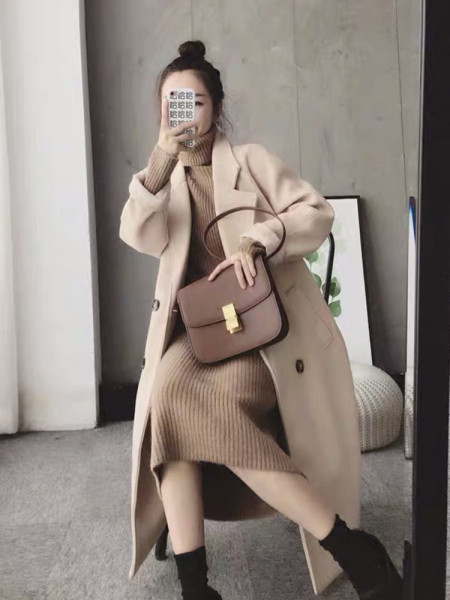 Kötött női hosszú ruha magas pólógallérral, négy színben