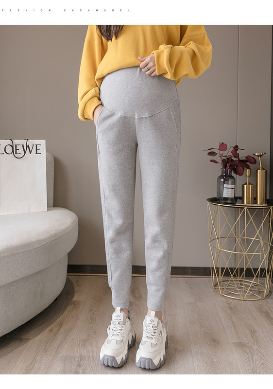 Zsebes női nadrág terhes nők számára