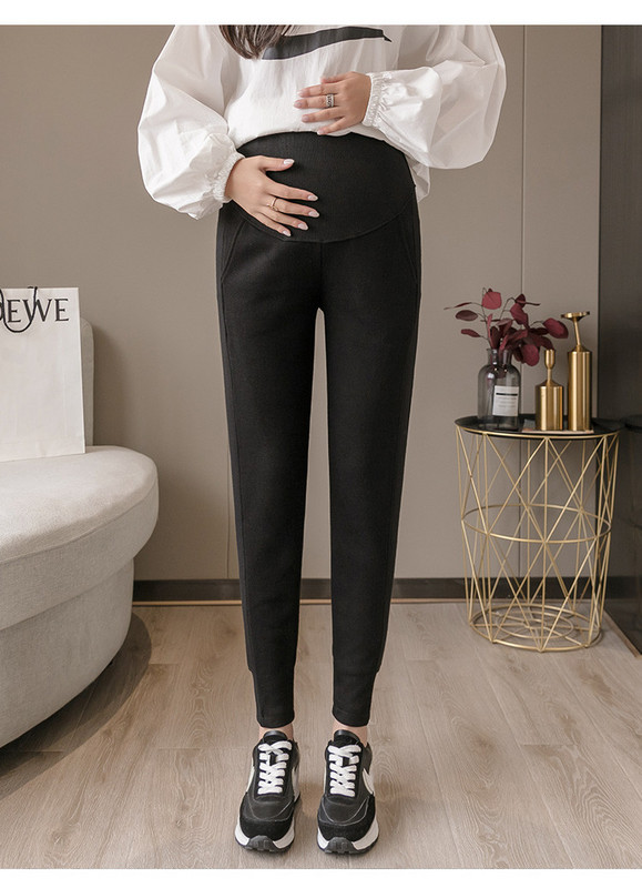 Zsebes női nadrág terhes nők számára