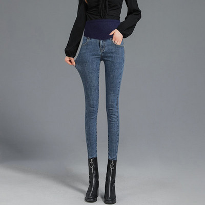 Vabaaja teksad Slim mudel rasedatele