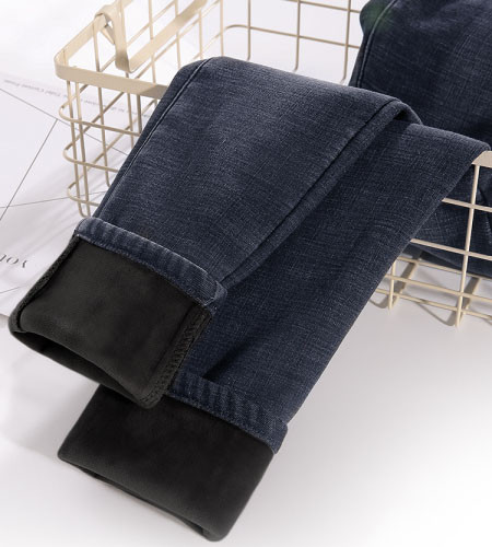 Vabaaja teksad Slim mudel rasedatele