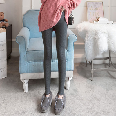 Sooja voodriga igapäevased naiste retuusid, mis sobivad rasedatele