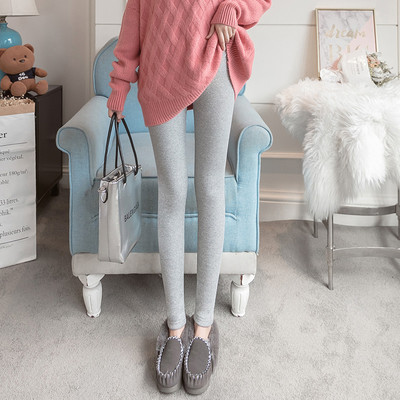 Sooja voodriga igapäevased naiste retuusid, mis sobivad rasedatele