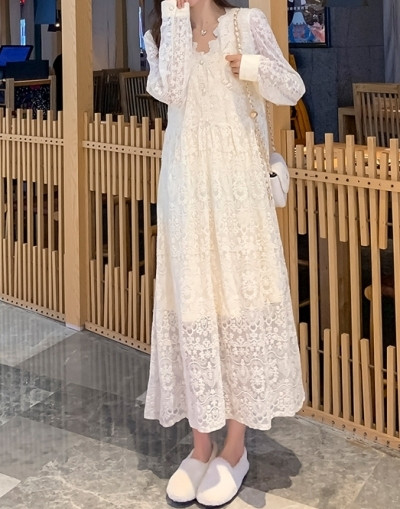 Naiste pikkade varrukatega pitskleit – sobib rasedatele