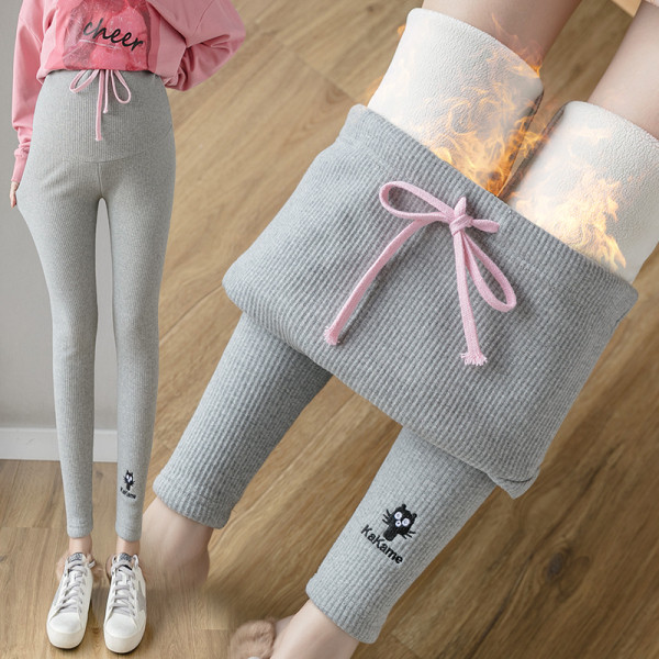 Dnevni wedge s vezama i vezom - za trudnice