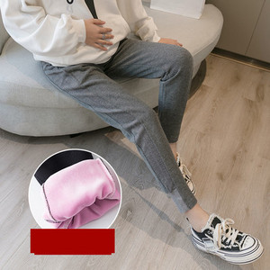 Sport és szabadidő nadrág zsebekkel terhes nők számára