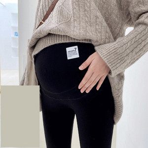 Pehme voodriga sügis-talvine elastikkiil rasedatele