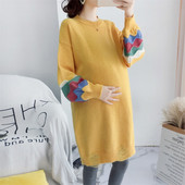 Дълъг дамски пуловер за бременни с обло деколте