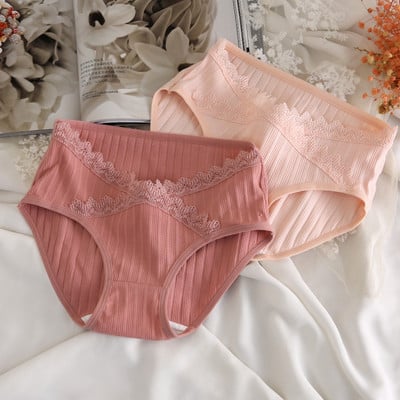 Dviejų bikinių su nėriniais rinkinys nėščiosioms