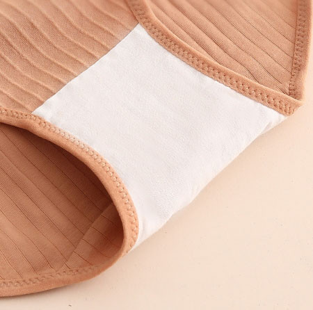 4 bikiinist koosnev komplekt rasedatele naistele