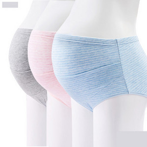 Női bikini 3 vagy 4 darabos szettben, szalaggal