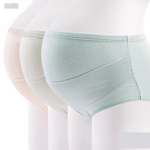 Női bikini 3 vagy 4 darabos szettben, szalaggal