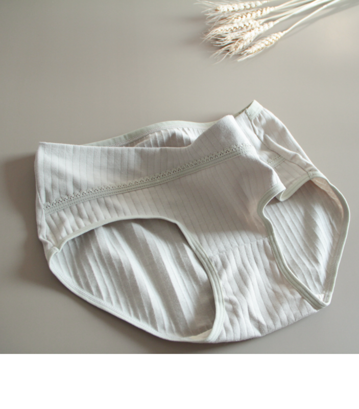 4 bikiinist koosnev komplekt madala vöökohaga rasedatele naistele