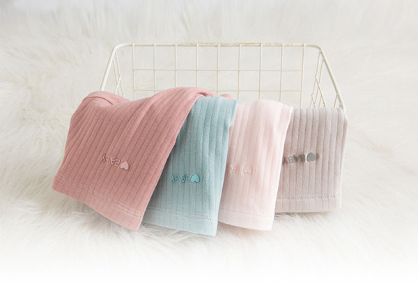 Komplet od tri bikinija s printom - za trudnice