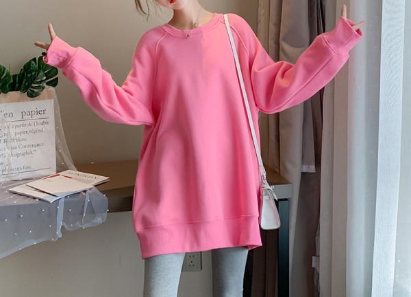 Uue mudeli ümara kaelusega spordipluus rasedatele