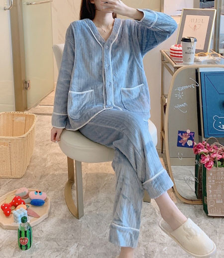 Kaheosaline pidžaama - rasedatele