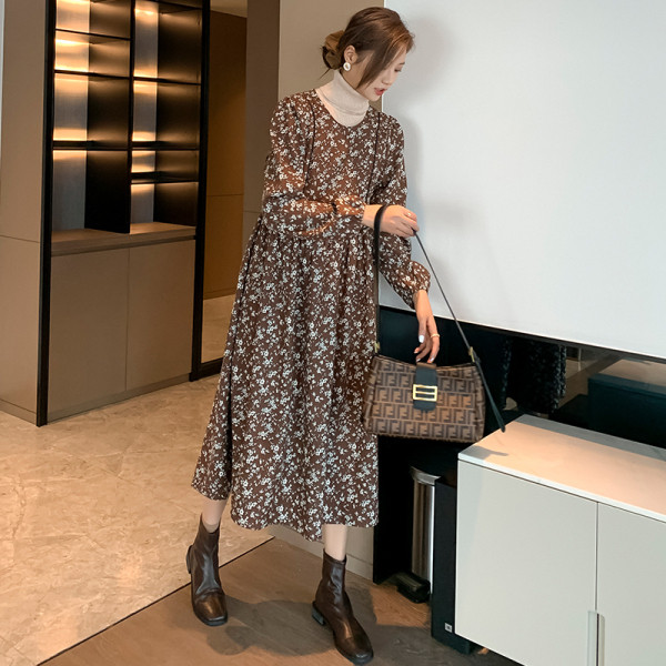 Kevad-sügis lillemustriga kleit rasedatele