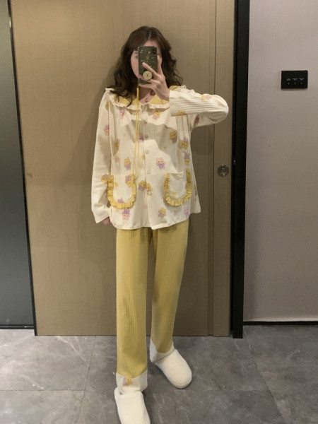 Dvodijelna pidžama s gumbima - za trudnice