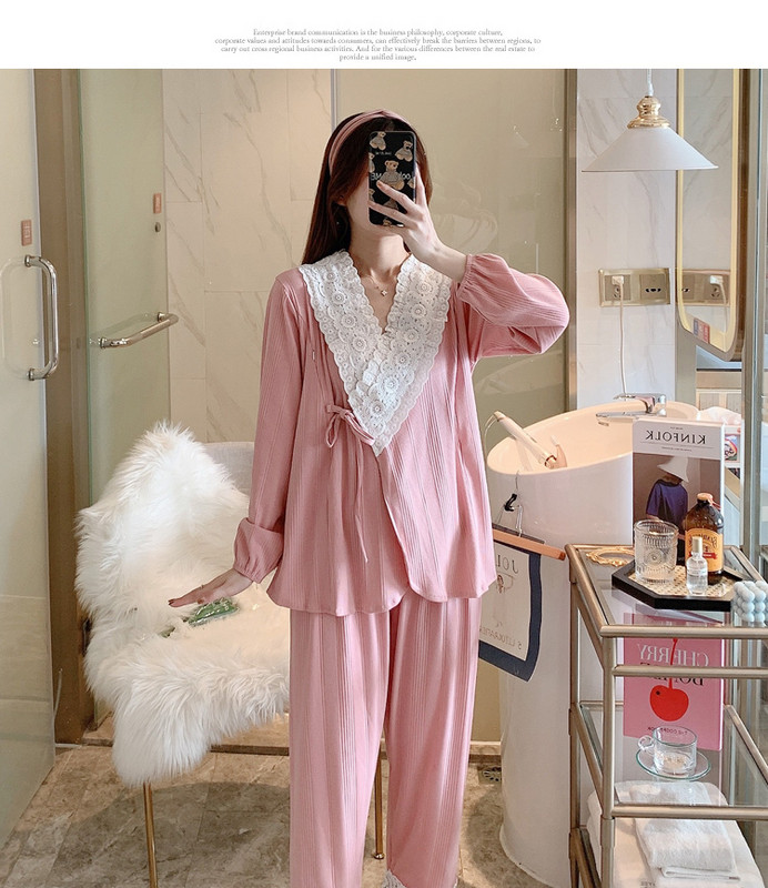 Pamut pizsama csipkével és nyakkendővel terhes nők számára