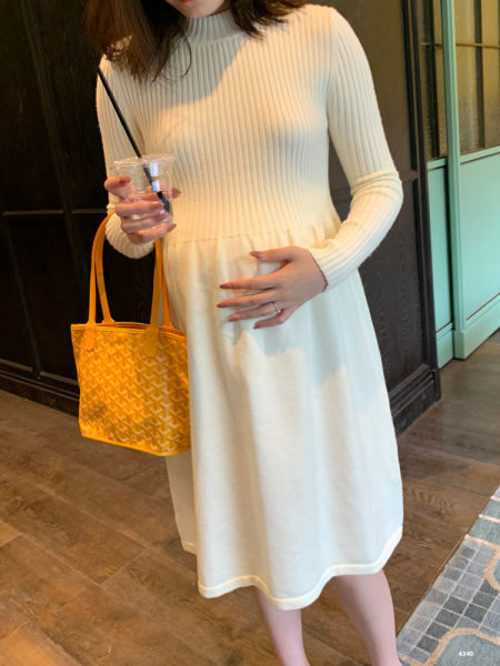 Rochie casual dama tricotata cu guler inalt - pentru gravide