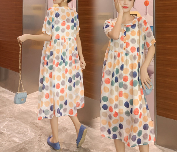 Καλοκαιρινό πουά φόρεμα για έγκυες γυναίκες με οβάλ λαιμόκοψη και κοντά μανίκια