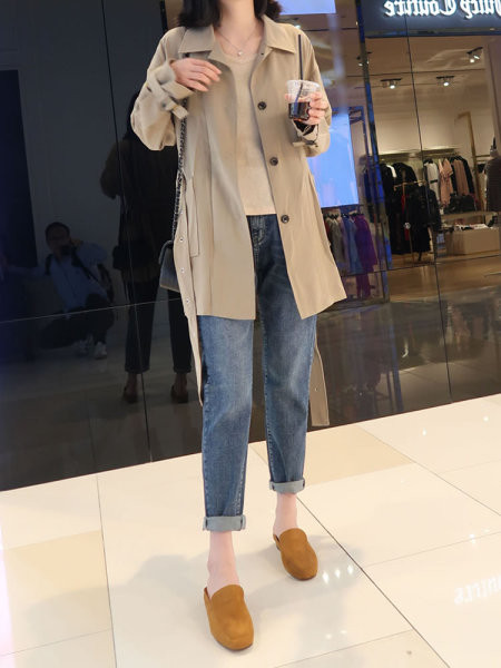 Sinised vabaaja naiste teksad kummiga