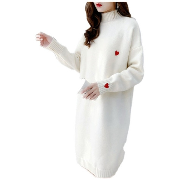 Szívhímzéssel ellátott napi tunika terhes nők számára