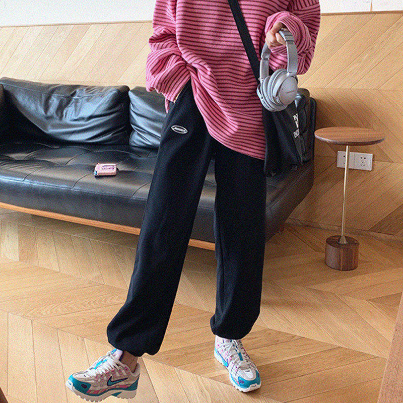 Sportlik-vabaaja aluspesu elastse vööga rasedatele