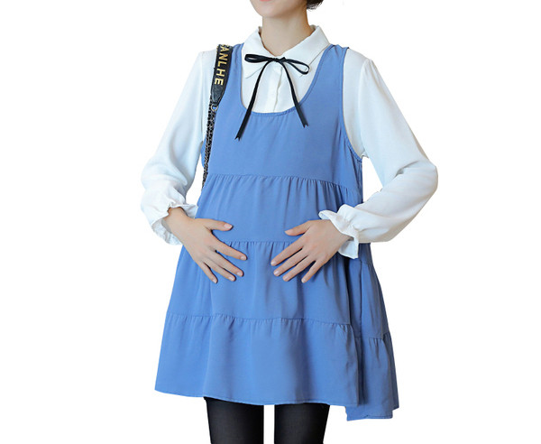 Uue mudeli kevadlõikega kleit rasedatele