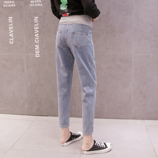 Uus taskutega teksapükste mudel - rasedatele